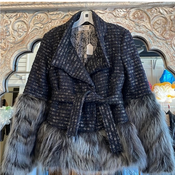 Coat. Winter black gray fur and puffer jacket Armani fabric - Picture 1 of 16